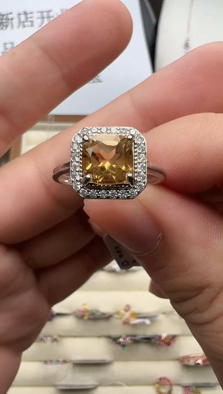 银S925镶嵌戒指黄晶37
