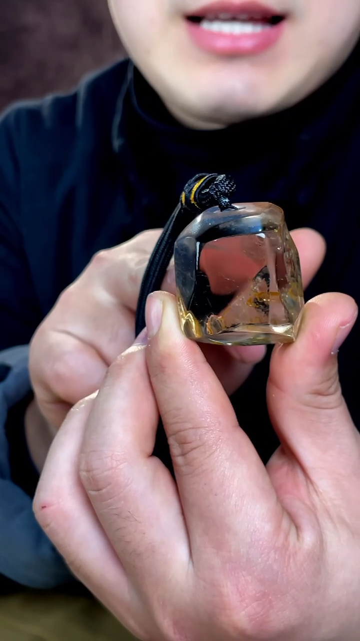 水晶摆件未镶嵌171