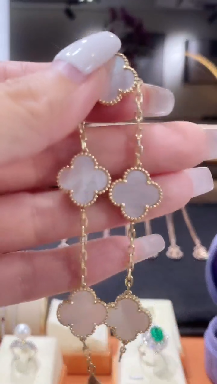 【闪购商品】贝壳（贝母）手链18K金镶嵌手链