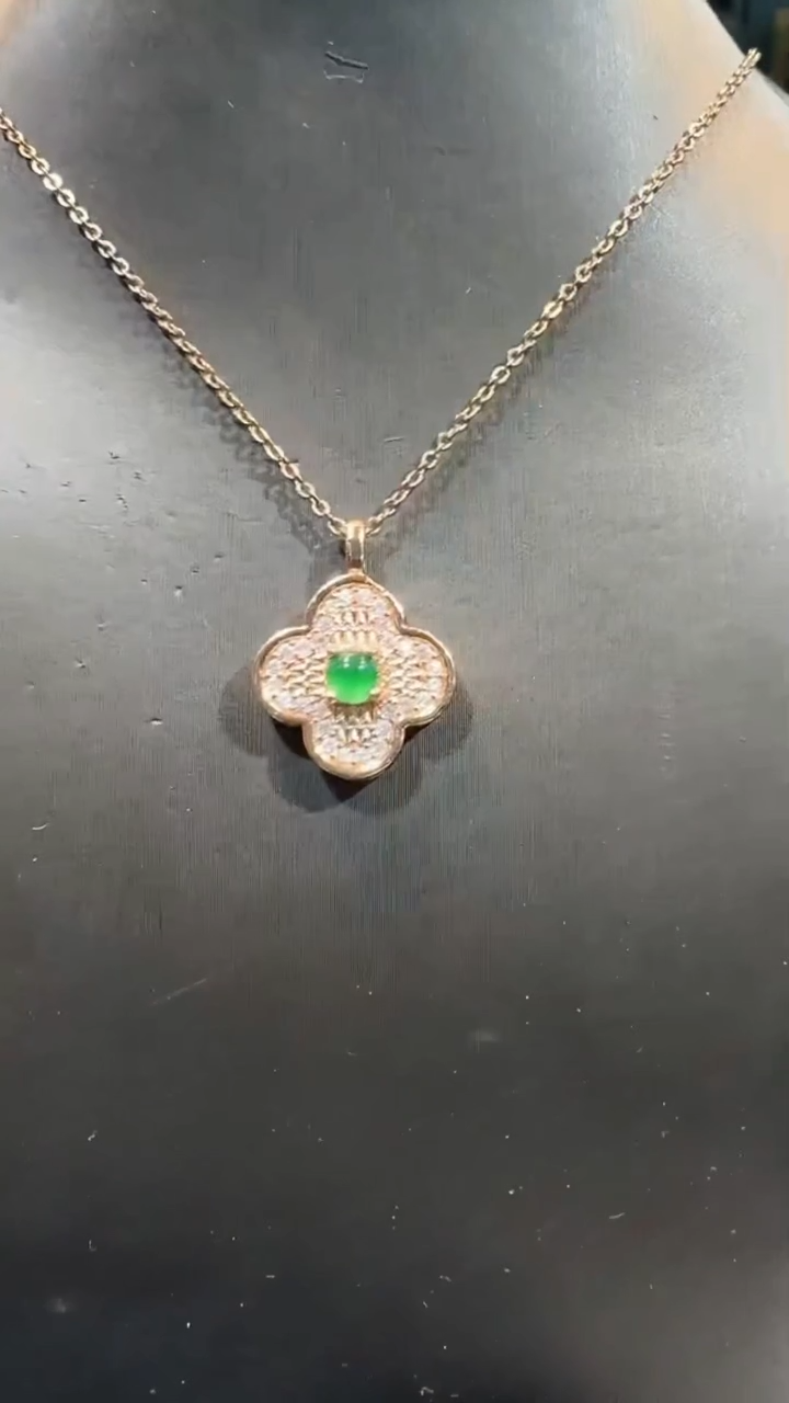 【闪购商品】翡翠吊坠(不含链)未镶嵌多样性发货其一不含链