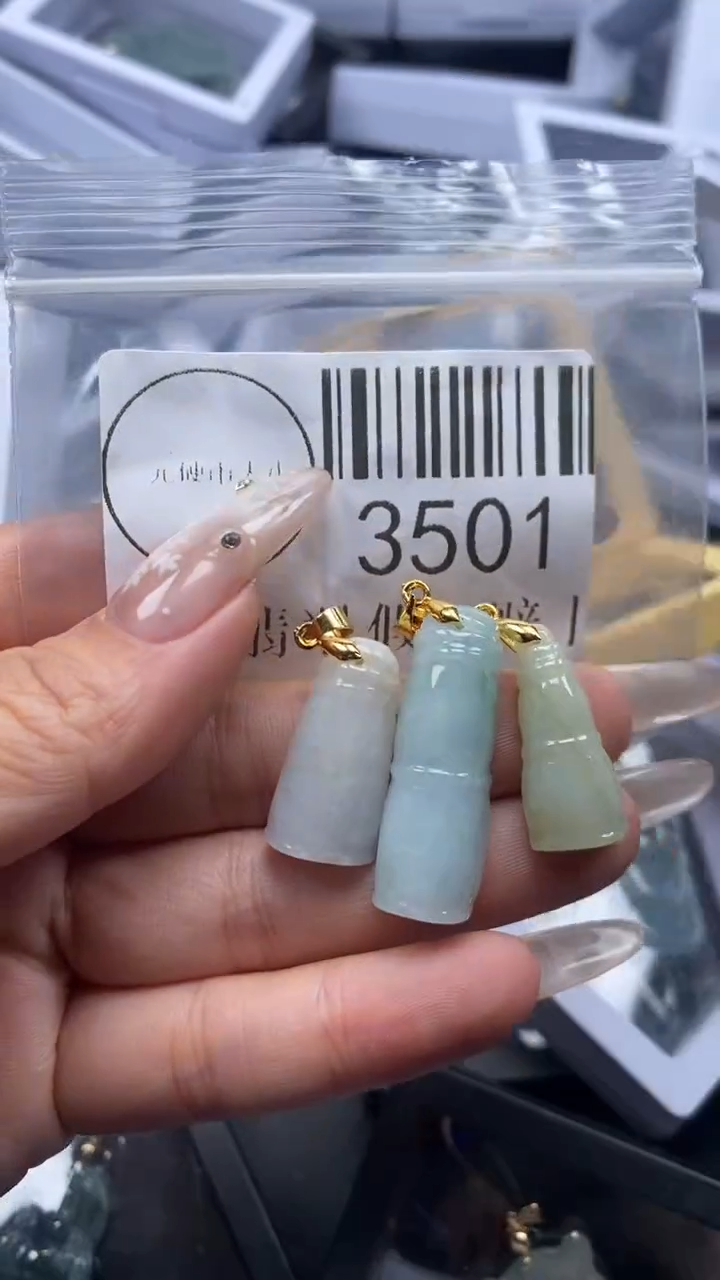 颈饰未镶嵌翡翠3501