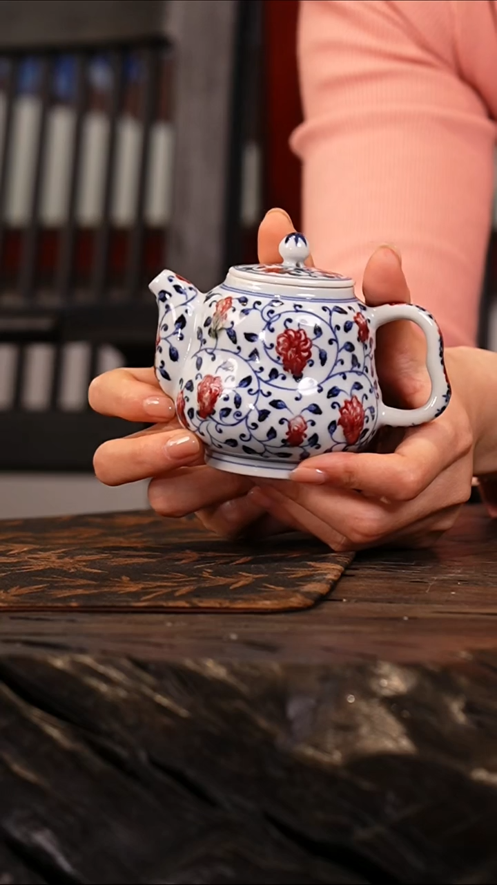 瓷瓷姑娘玥宝斋青花釉里红壶