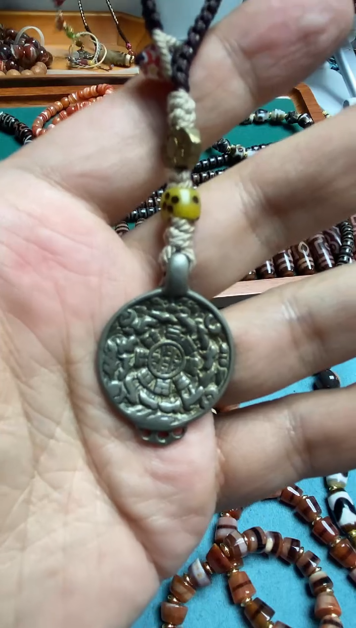 玛瑙/玉髓242未镶嵌-06013 多样性发其一 