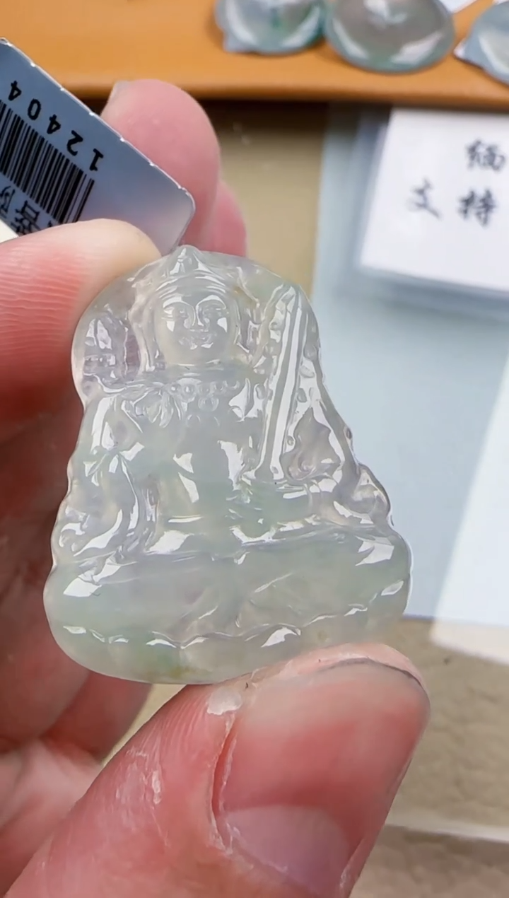 【闪购商品】翡翠颈饰未镶嵌翡翠