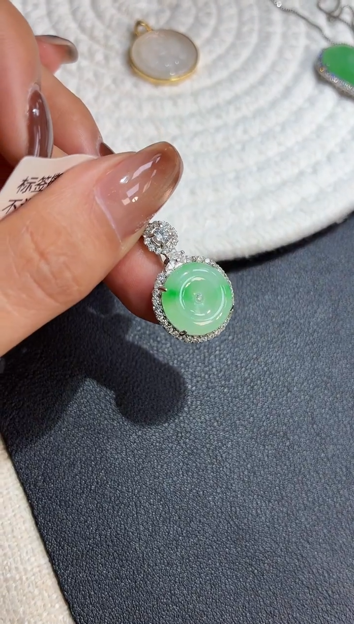 吊坠(不含链)银S925镶嵌翡翠【挽石珠宝】平安扣