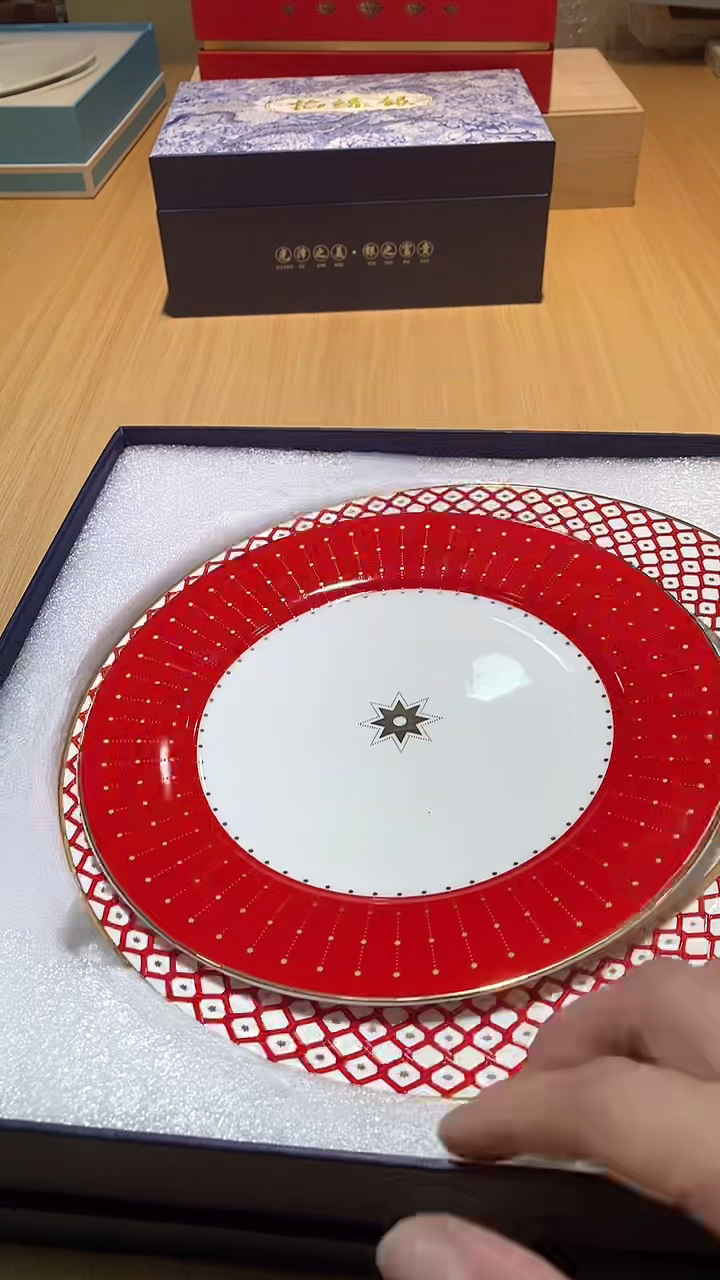 【闪购商品】瓷片锅碗瓢盆一件不剩