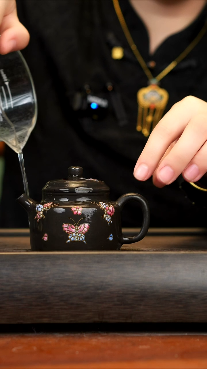 【闪购商品】紫砂茶壶焐灰德钟珐琅彩蝴蝶