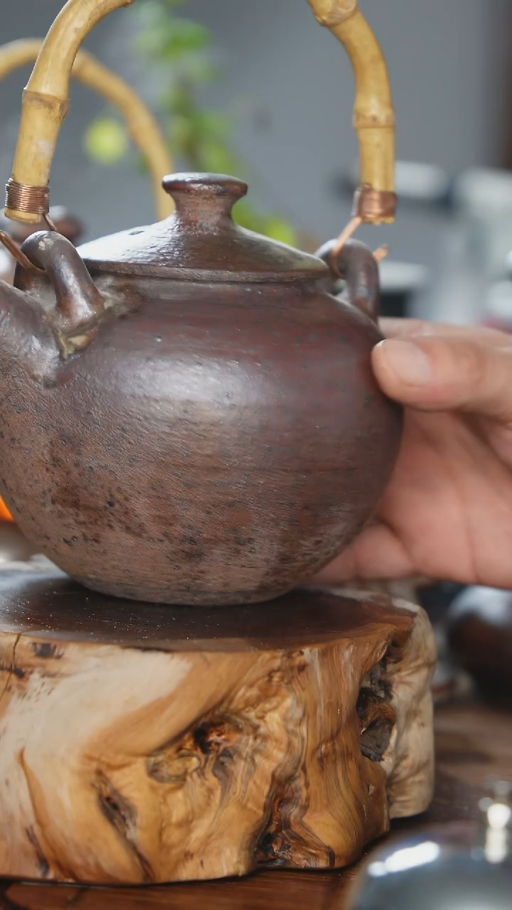 紫砂全手工无尽提梁