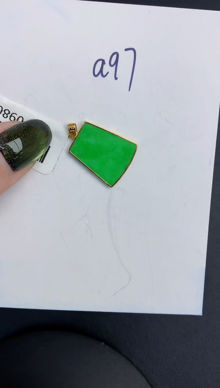 【闪购商品】翡翠颈饰18K金镶嵌0000000000