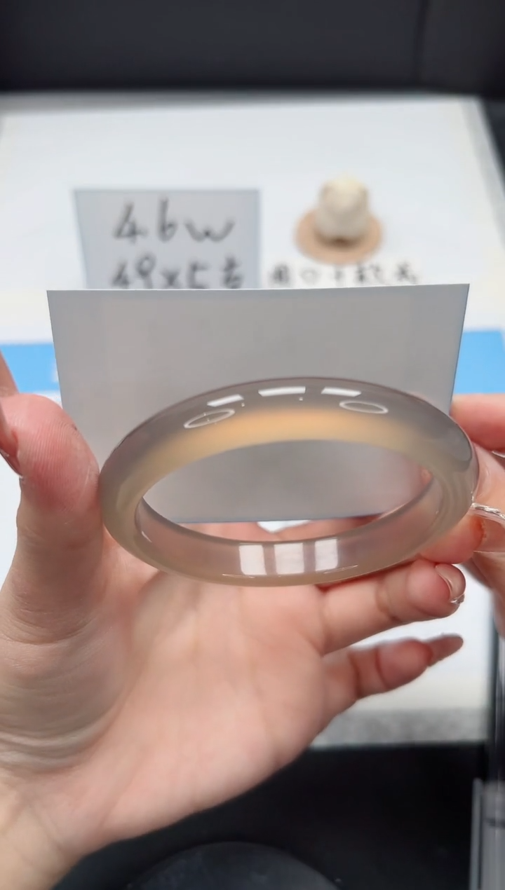 【闪购商品】石英质玉手镯未镶嵌281/灰冰60.6