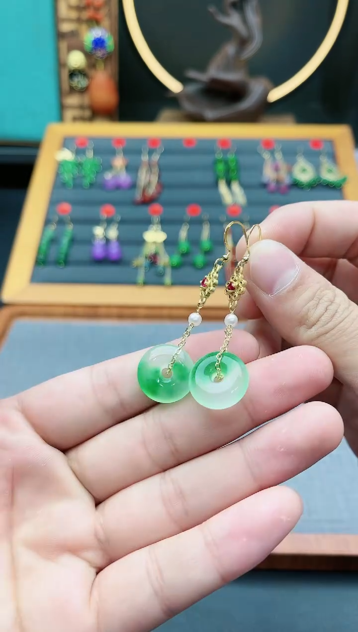 【闪购商品】玛瑙/玉髓耳钉银S925镶嵌306000