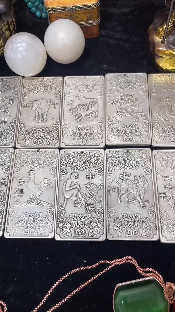 【闪购商品】摆件主播推荐如图所示