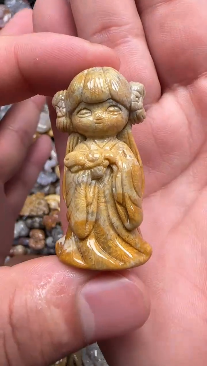 【闪购商品】硅化珊瑚（珊瑚玉）颈饰未镶嵌410