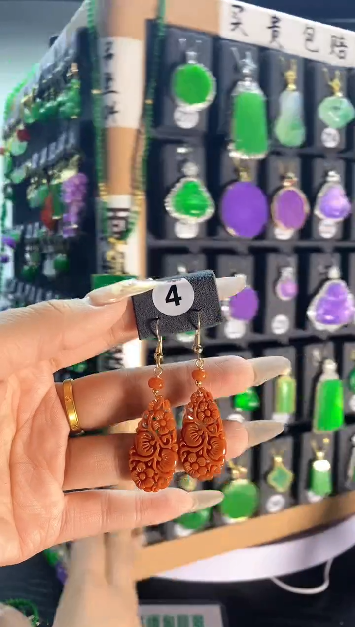 【闪购商品】翡翠耳饰银S925镶嵌4....