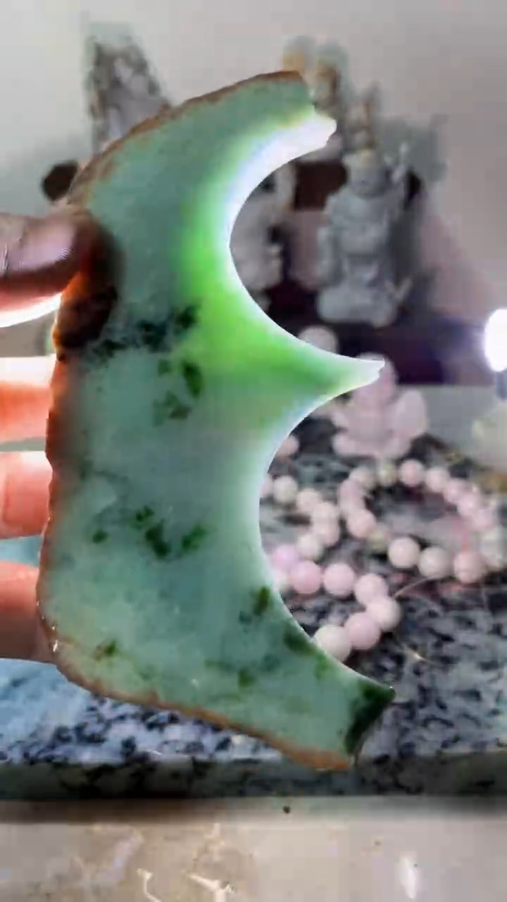 【闪购商品】翡翠吊坠(不含链)未镶嵌A30