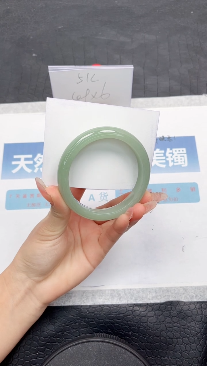 【闪购商品】石英质玉手镯未镶嵌Y36-58.2