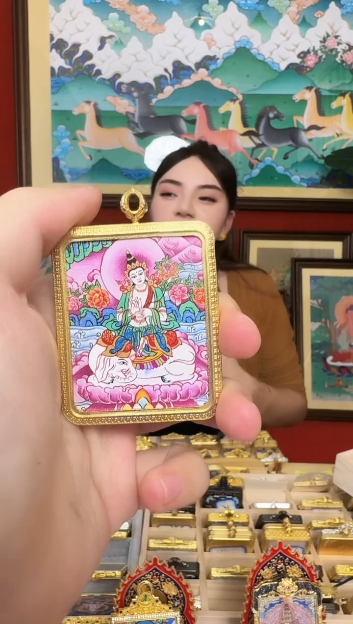 吊坠普老师-热贡纯手绘周毛