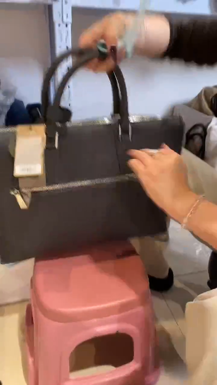 头层牛皮987品牌男包清货中（不要卡单，理性消费)