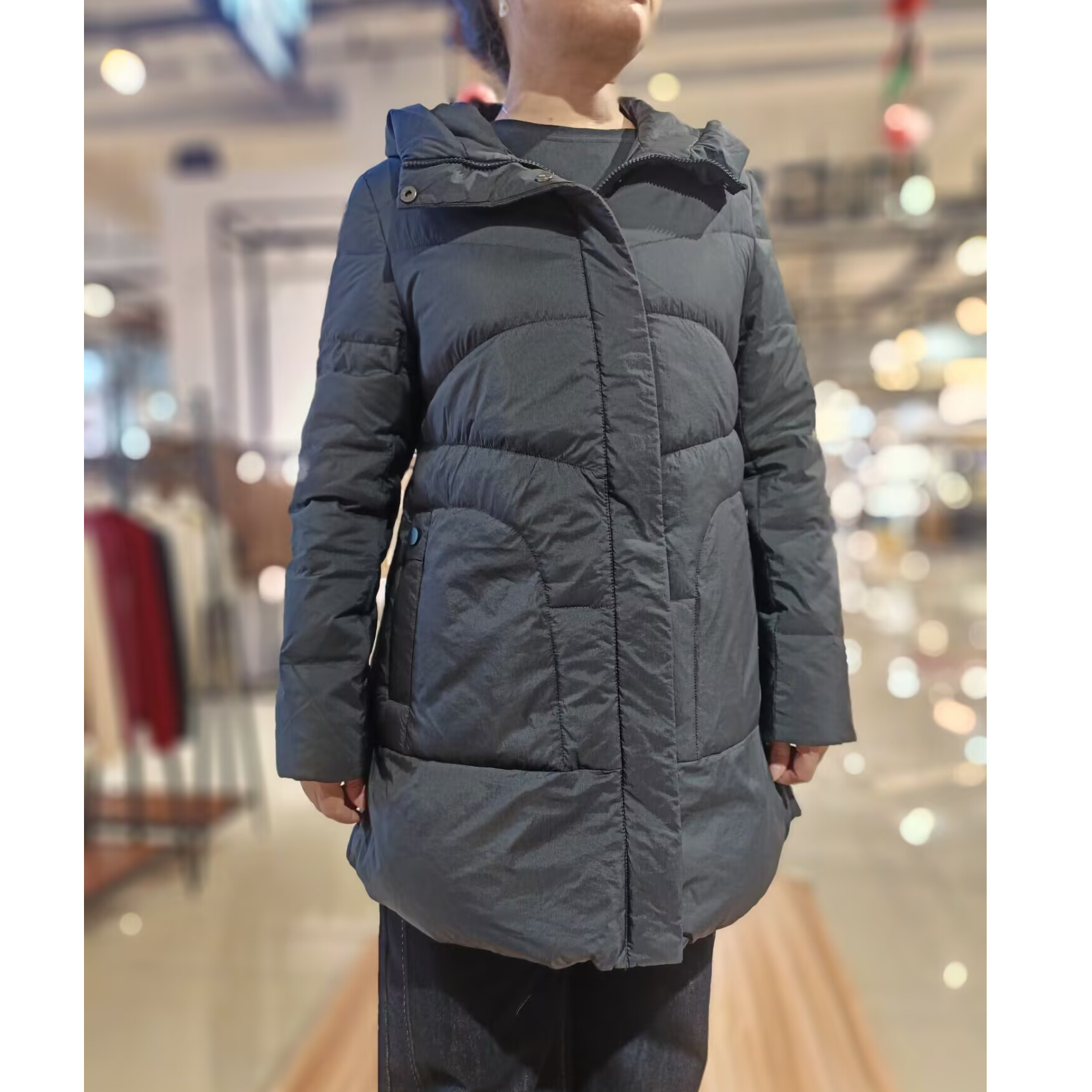 修身型厚款保暖女中长款羽绒服休闲时尚黑色连帽加厚冬季5601