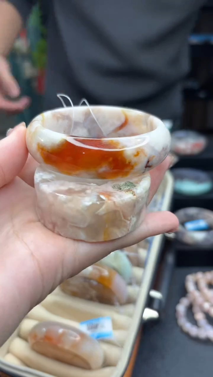 【闪购商品】石英质玉手镯未镶嵌471（56圈赠送镯心）