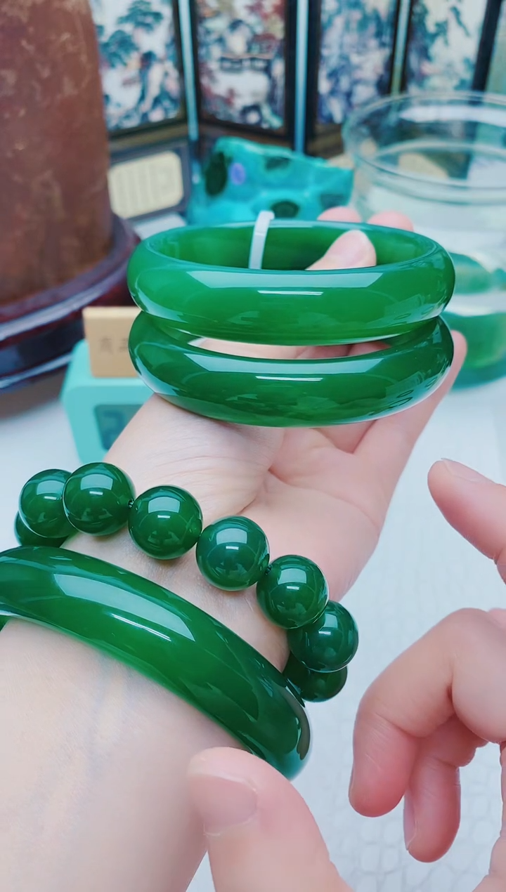 【闪购商品】玛瑙/玉髓手镯未镶嵌玛瑙手镯