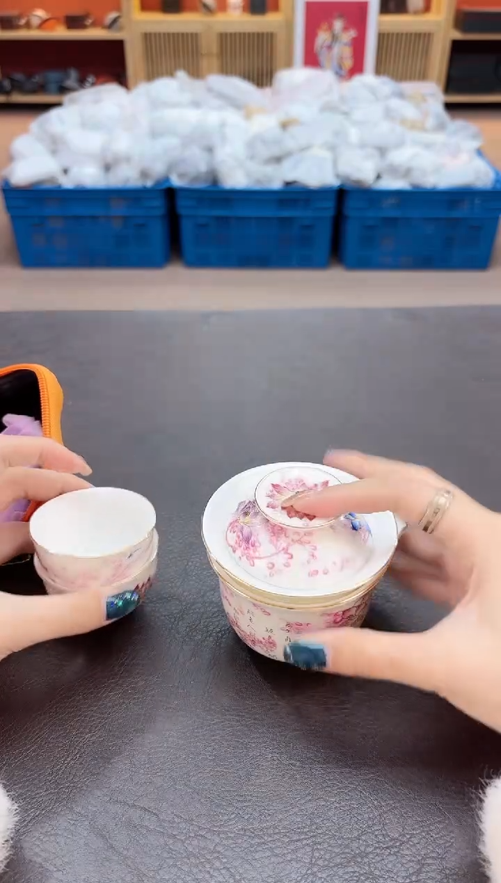 【闪购商品】摆件瓷SC1111111111111