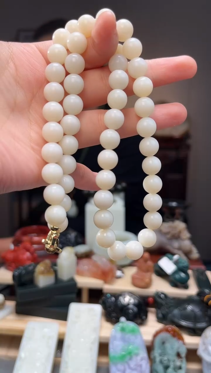 颈饰未镶嵌和田玉李***0项链