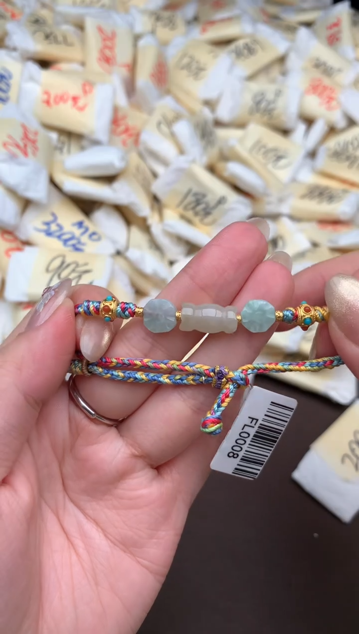 【闪购商品】翡翠手绳未镶嵌一