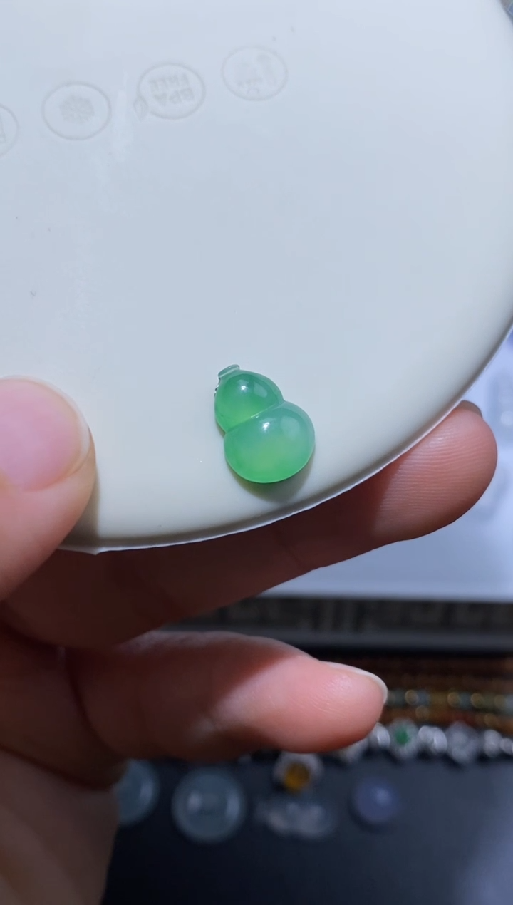 未镶嵌定制翡翠葫芦11.7*8.7*3.8