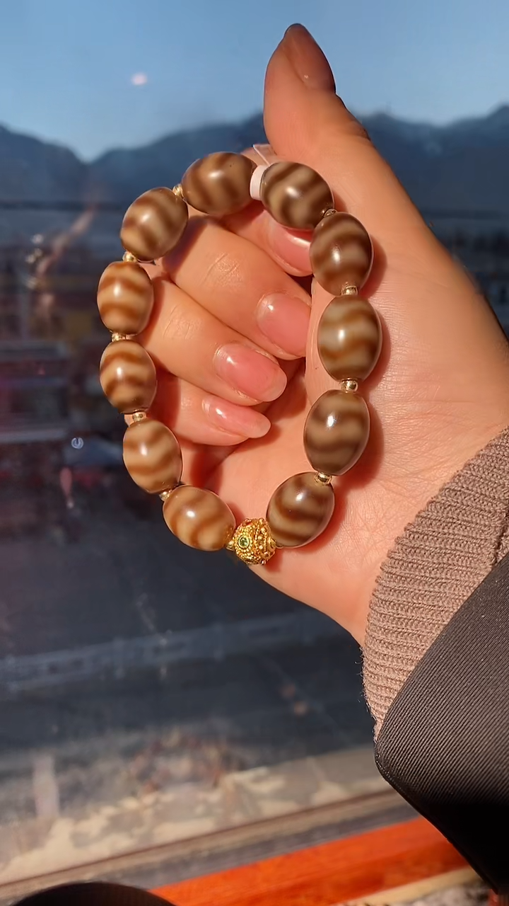 【闪购商品】玛瑙/玉髓手串未镶嵌多样性发一