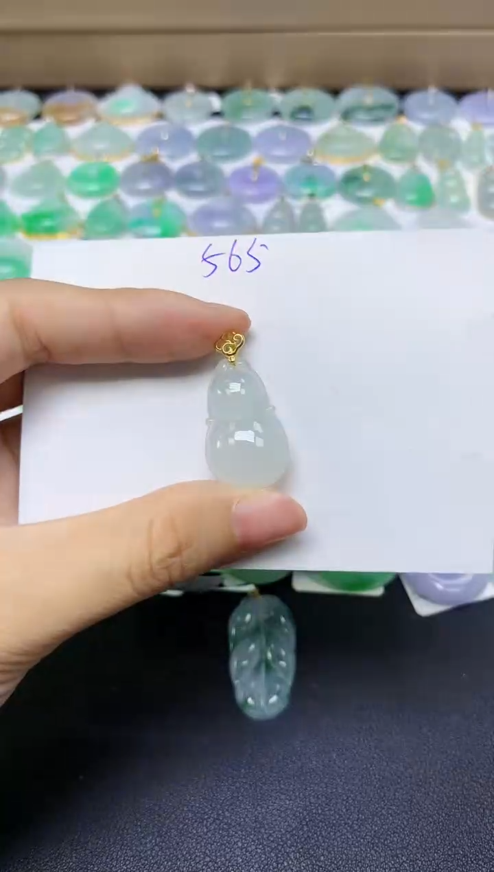 翡翠未镶嵌颈饰天然自然緬甸A貨翡翠