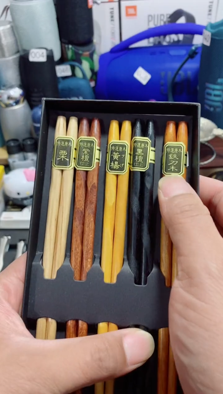 瓷片闪购商品如图所示