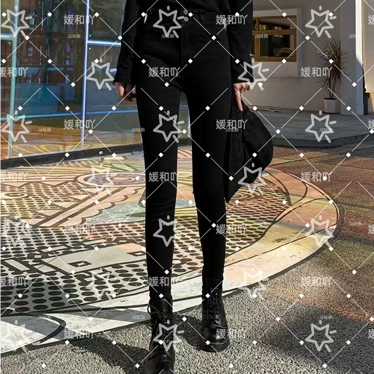 B347臭臭紧身小脚牛仔裤