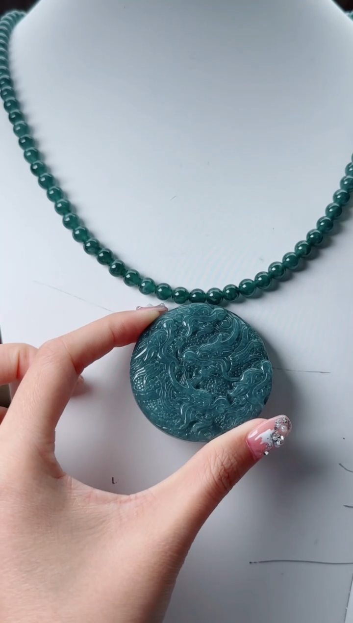 【闪购商品】翡翠颈饰未镶嵌多样性随机发其一