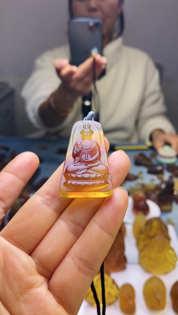 【闪购商品】琥珀颈饰未镶嵌HP97-21（观音）