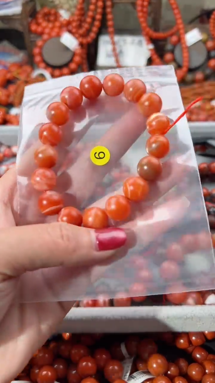 【闪购商品】南红玛瑙手串未镶嵌12+