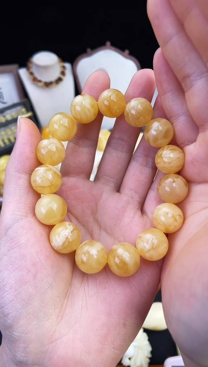 琥珀未镶嵌珠宝奇石幸***花柒月