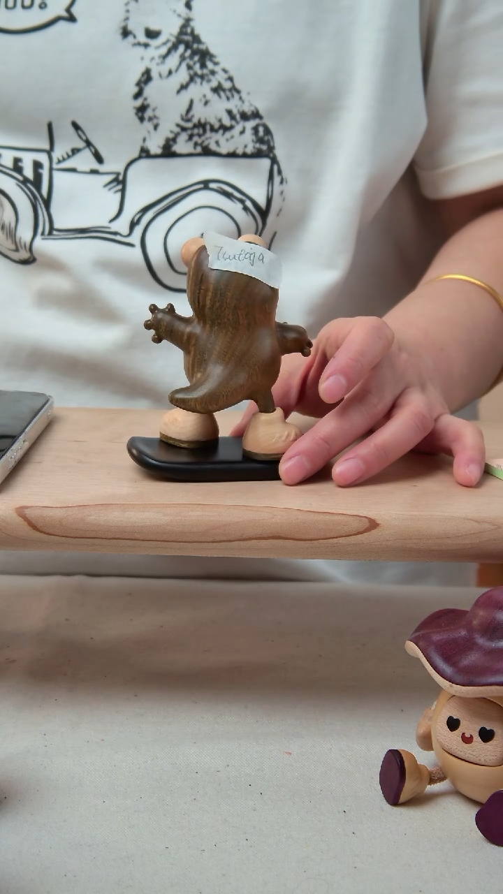 木窝*草tsutaja  壁虎微瑕