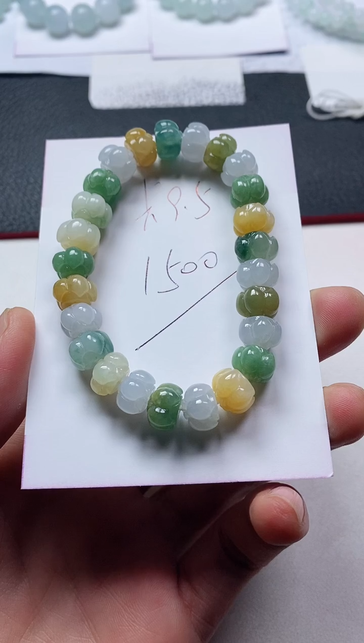 未镶嵌定制翡翠手串