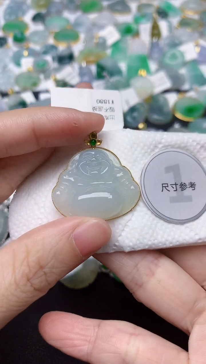 颈饰18K金镶嵌翡翠天然缅甸A货翡翠