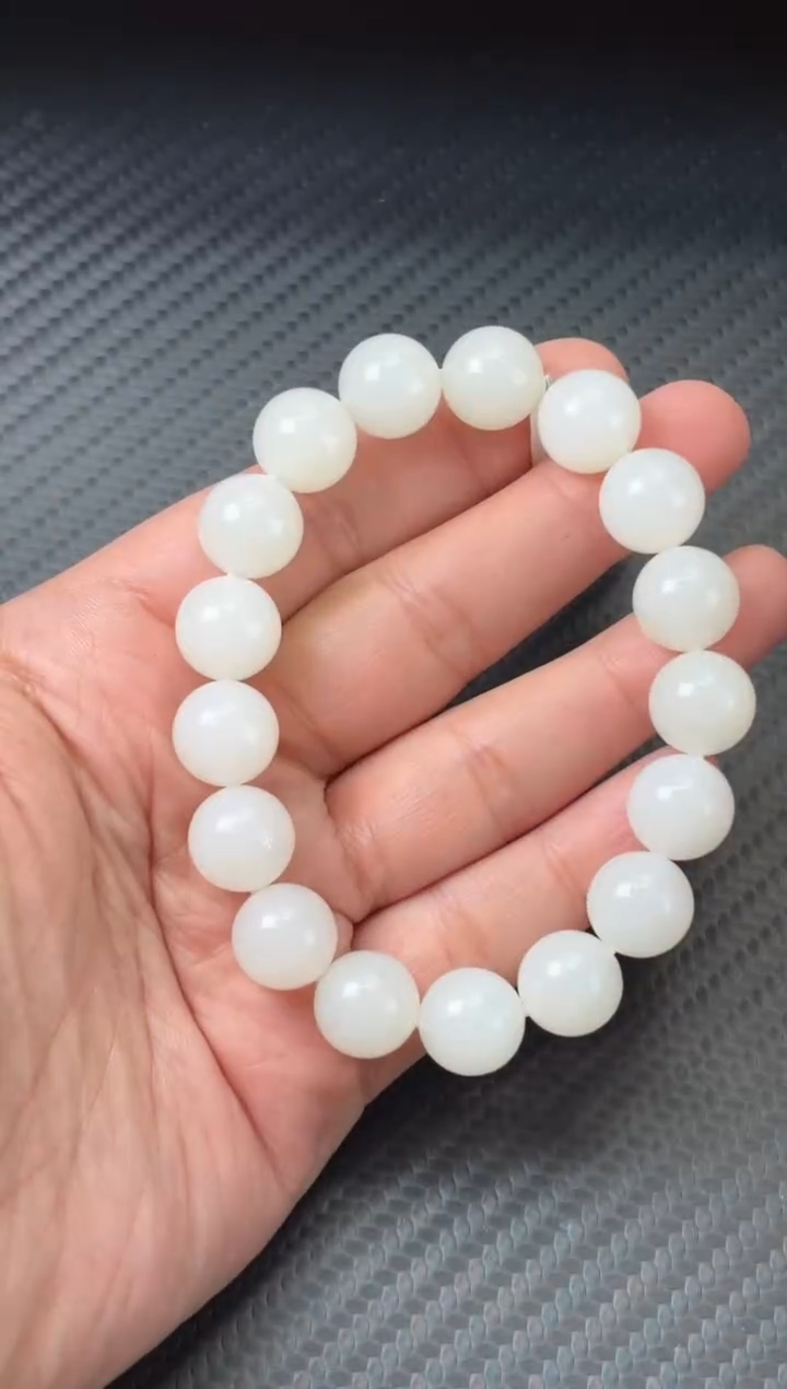 未镶嵌手串和田玉且末金山微色差卡12