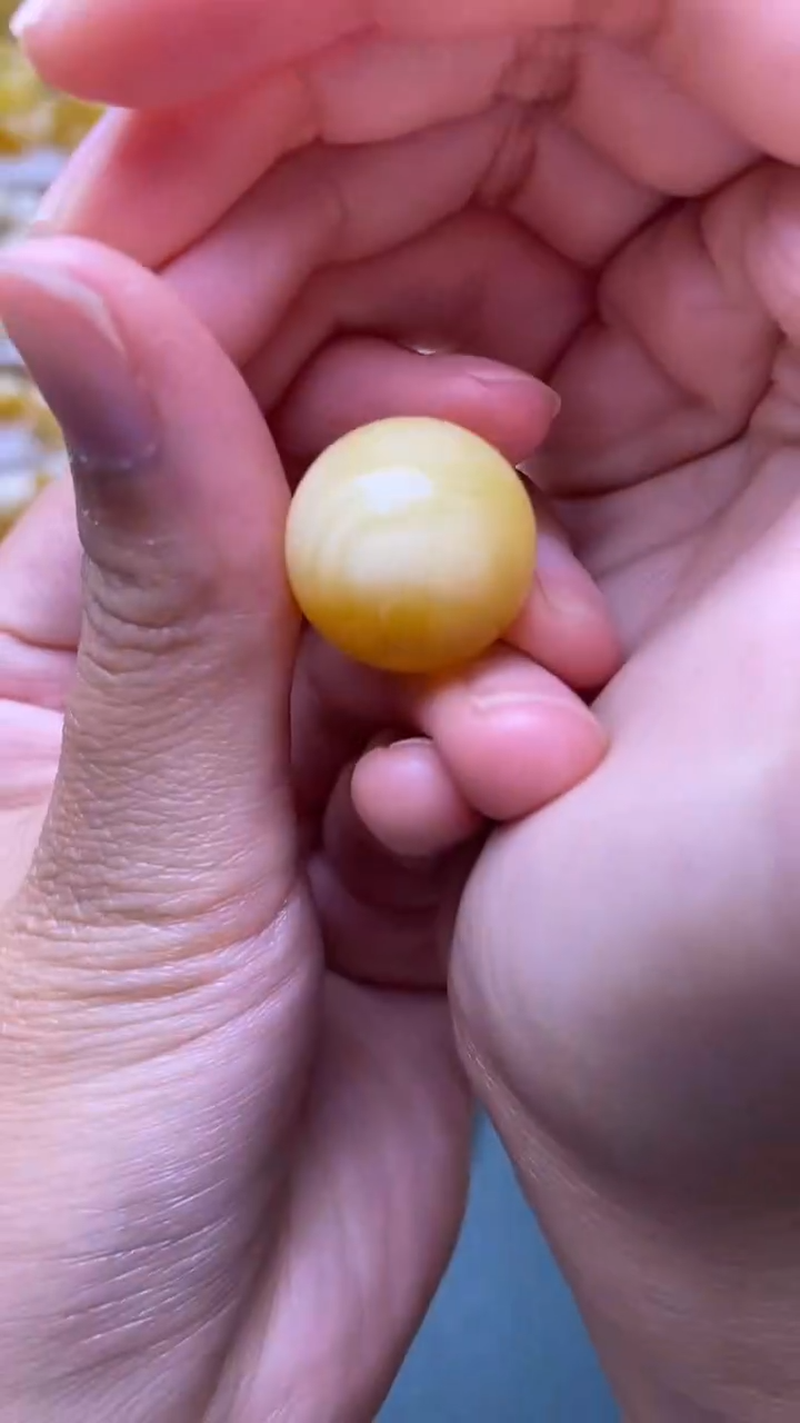 未镶嵌琥珀裸石蜜蜡.114