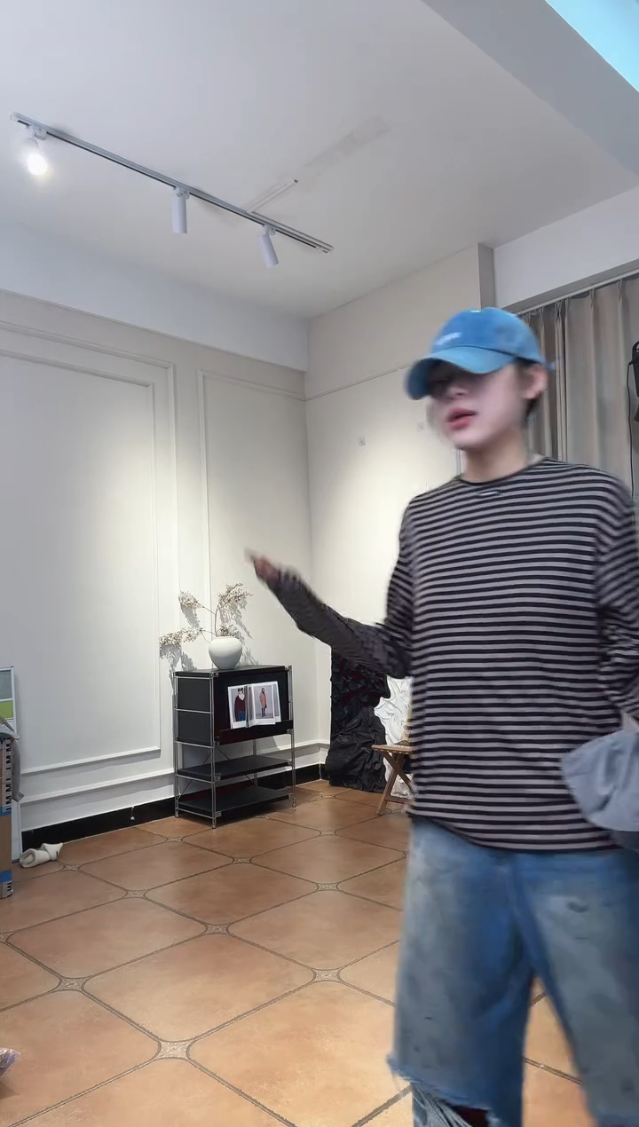 莫设计师品牌格子裤