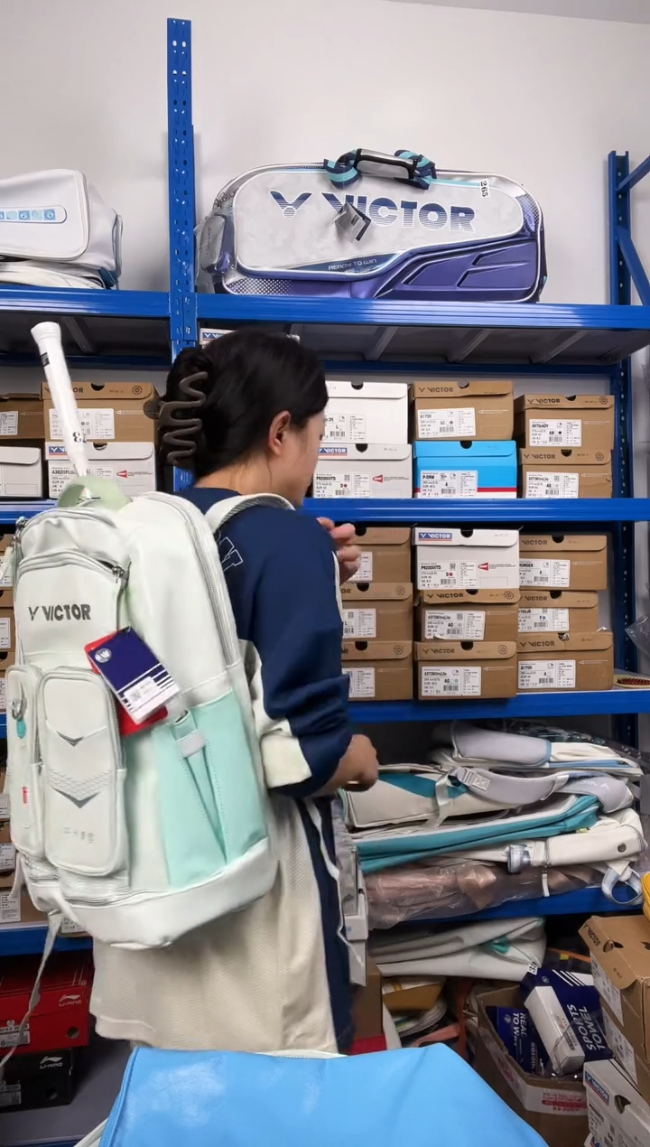 393号清仓衣服，不退不换！双肩包  直播间