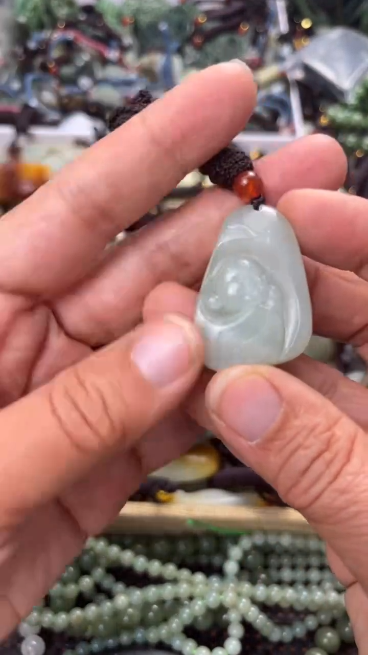 【闪购商品】和田玉颈饰未镶嵌多样性发货没有证书拍一发一有瑕