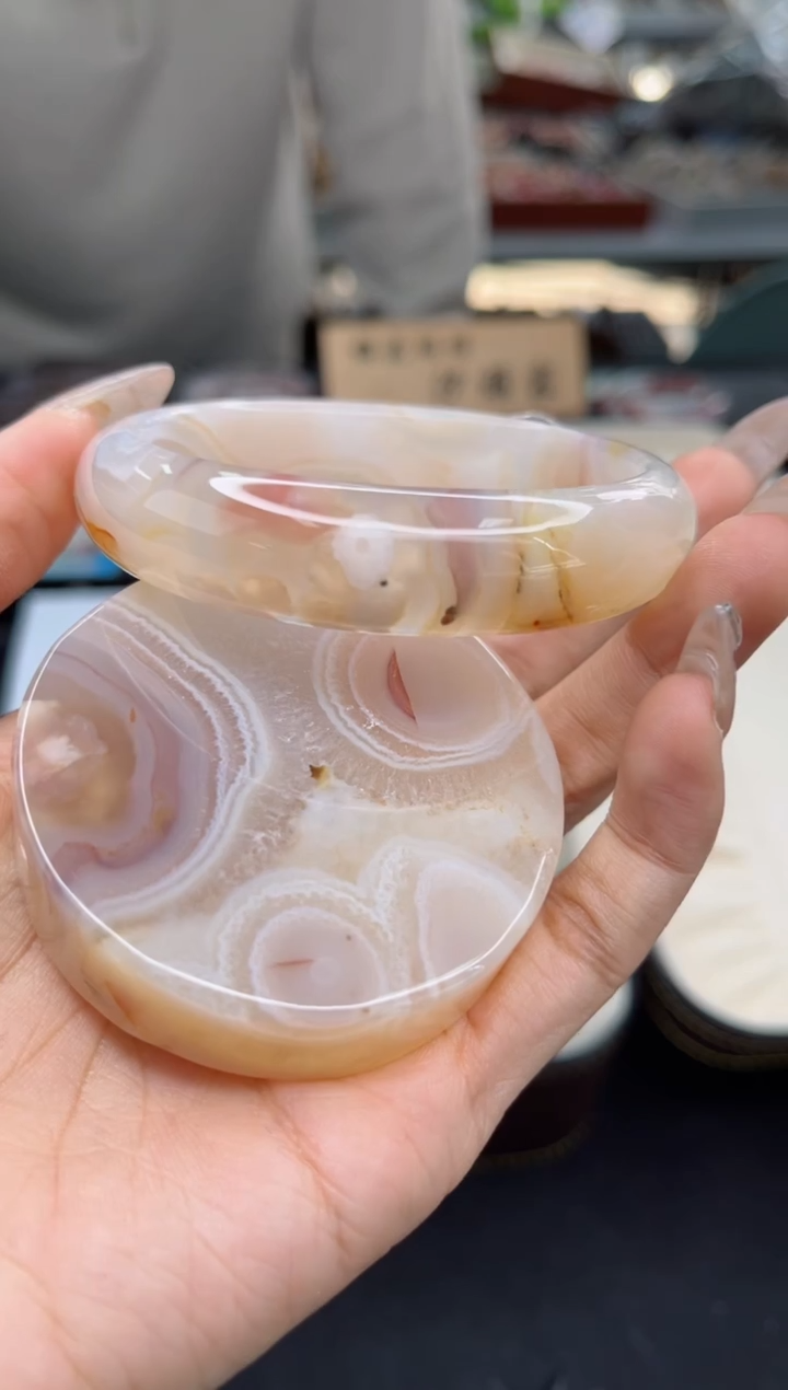 【闪购商品】石英质玉手镯未镶嵌60圈口（赠品镯心）3572354