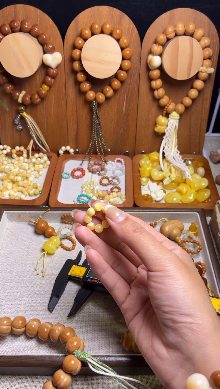 手串猴头核桃单配饰：黄跑环