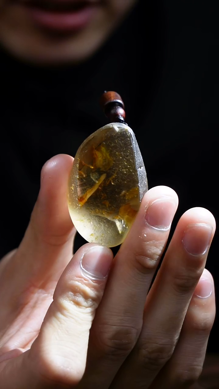 吊坠(赠链)未镶嵌水晶水晶