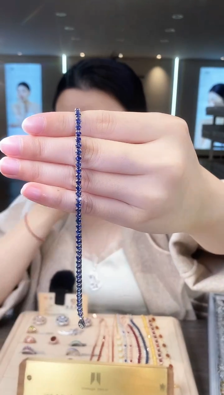 【闪购商品】蓝宝石手链银S925镶嵌01