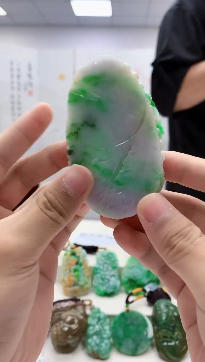 未镶嵌定制翡翠W*.5145jw-毛货挂件90